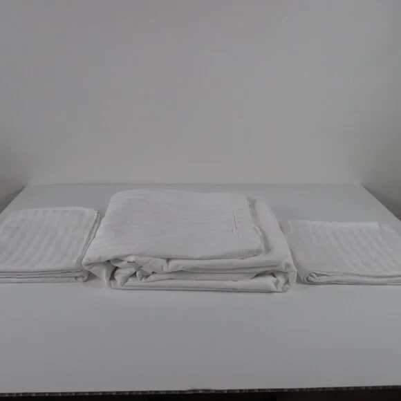 IKEA NATTJASMIN KING DUVET COVER & PILLOWCASES - Picture 10 of 15